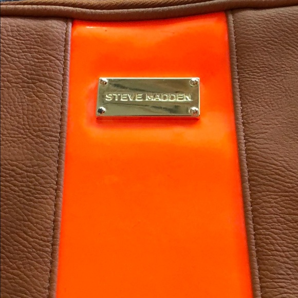 Steve Madden Orange iPad Case - Picture 2 of 5